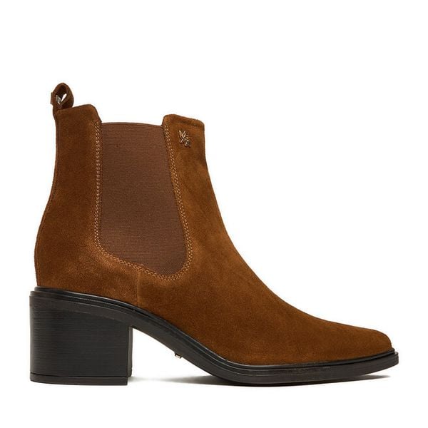 Botki MEXX. Brązowe botki damskie Mexx, bez wzorów, bez obcasa, na słupku, bez zapięcia. Za 259.99 zł.