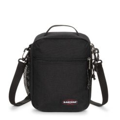 Torba na ramię Eastpak The Lunch One. Czarne torby na laptopa damskie Eastpak, bez wzorów, z materiału, na ramię. Za 287.50 zł.