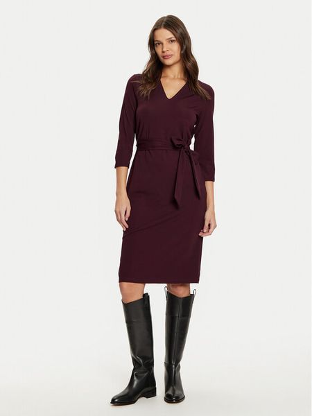 Tatuum Sukienka codzienna Cole T2422.201B Bordowy Regular Fit. Czerwone sukienki damskie Tatuum, na co dzień, m, bez wzorów, z syntetyku, bez kołnierzyka, bez ramiączek, proste. Za 269.99 zł.