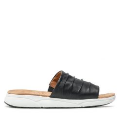 Klapki Caprice. Czarne klapki damskie Caprice, bez wzorów, bez obcasa, bez zapięcia. Za 219.99 zł.