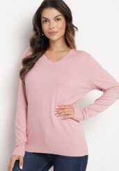 Różowy Sweter o Prostym Kroju z Dekoltem w Serek Sinorriel. Czerwone swetry nierozpinane damskie Born2be, m, z aplikacjami, z jeansu, bez kołnierzyka, bez ramiączek. Za 44.99 zł.