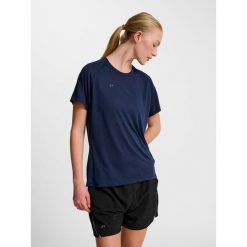 Koszulka damska Newline Beat. Niebieskie koszulki sportowe damskie Newline, bez wzorów, bez ramiączek, do biegania. Za 137.00 zł.