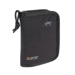 Outdoorowy Tasmanian Tiger Portfel TT RFID B Czarny. Czarne portfele męskie TASMANIAN TIGER, bez wzorów, z materiału. Za 142.99 zł.
