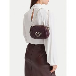 Torebka Eva Minge. Czerwone torebki do ręki damskie Eva Minge, bez wzorów, bez dodatków. Za 229.99 zł.
