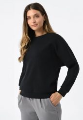Bluza bawełniana B-ALLURE. Brązowe bluzy damskie Volcano, m, bez wzorów, z bawełny, klasyczne, bez ramiączek, bez kaptura. Za 149.99 zł.