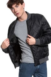 KURTKA WRANGLER BOMBER JACKET BLACK W4A6Y8100 112129075. Czarne kurtki męskie Wrangler, m, bez wzorów, bez kaptura. W wyprzedaży za 179.99 zł.