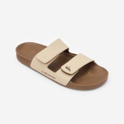 Klapki męskie Quiksilver Rivi. Brązowe klapki męskie Quiksilver, bez wzorów, z kauczuku, bez zapięcia. Za 179.99 zł.