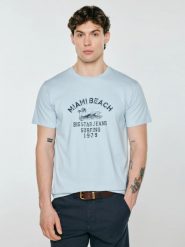 Koszulka męska z kontrastowym nadrukiem błękitna Fors 400. Niebieskie t-shirty męskie BIG STAR, l, bez wzorów, z dzianiny, bez kołnierzyka, bez ramiączek. Za 79.99 zł.