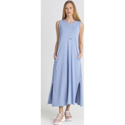SUKIENKA KABUL Max Mara Leisure. Niebieskie sukienki damskie Max Mara Leisure, na imprezę, l, bez wzorów, z bawełny, bez kołnierzyka, bez ramiączek, midi. Za 341.40 zł.