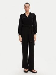 DKNY Kombinezon DD3K284A Czarny Regular Fit. Czarne sukienki damskie DKNY, bez wzorów, z syntetyku, bez kołnierzyka, bez ramiączek. Za 379.99 zł.