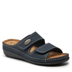 Klapki Tamaris. Niebieskie klapki damskie Tamaris, bez wzorów, bez obcasa, bez zapięcia. Za 199.99 zł.