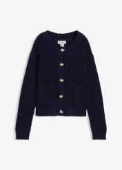 Gruby sweter z ozdobnymi guzikami. Niebieskie swetry nierozpinane damskie bonprix, bez wzorów, bez kołnierzyka, bez ramiączek. Za 137.99 zł.