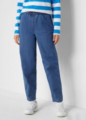 Dżinsy Mom, high waist, wygodny pasek. Niebieskie jeansy damskie bonprix, bez wzorów, z jeansu, z podwyższonym stanem. Za 97.99 zł.
