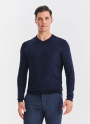 PAKO LORENTE - ranatowy sweter męski v-neck. Niebieskie swetry męskie Pako Lorente, na jesień, m, bez wzorów, z nylonu, bez kołnierzyka, bez ramiączek. Za 119.99 zł.