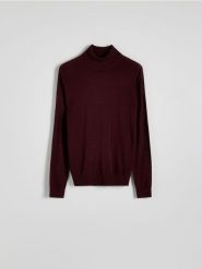 Golf z domieszką jedwabiu - bordowy. Czerwone swetry męskie Reserved, l, bez wzorów, z lyocellu, bez kołnierzyka, bez ramiączek. W wyprzedaży za 139.99 zł.