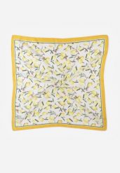 Żółty Szalik Apaszka w Owocowy Wzór Rayhelle. Żółte szaliki damskie Born2be, na lato, bez wzorów, z materiału. Za 29.99 zł.