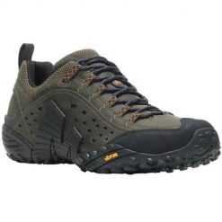 Buty trekkingowe męskie Merrell Intercept. Czarne buty zimowe męskie Merrell, bez wzorów, z gumy, bez obcasa, bez zapięcia. Za 638.00 zł.
