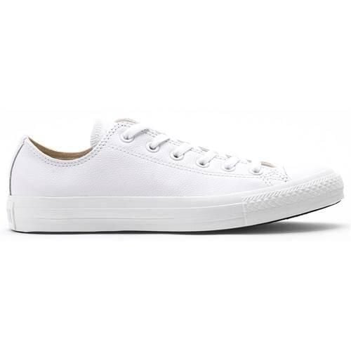 Buty do chodzenia damskie Converse CT OX. Białe obuwie sportowe damskie Converse, bez wzorów, ze skóry, bez zapięcia, trekkingowe. Za 490.00 zł.