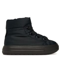 Śniegowce Converse. Czarne śniegowce damskie Converse, bez zapięcia. Za 469.99 zł.