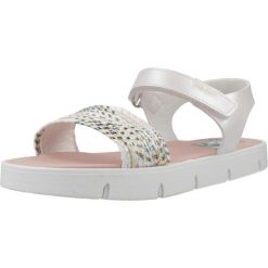 Sandały PABLOSKY 447907P Biały. Białe buty zimowe męskie Pablosky, bez wzorów, z syntetyku, bez obcasa, bez zapięcia. Za 238.99 zł.