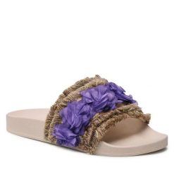 Klapki Brenda Zaro. Brązowe klapki damskie Brenda Zaro, bez wzorów, bez obcasa, bez zapięcia. Za 179.99 zł.