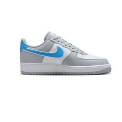 Buty Męskie Sportowe Nike Air Force 1 '07 NN. Białe buty sportowe męskie Nike, bez wzorów, bez zapięcia, Nike Air Force. Za 429.99 zł.