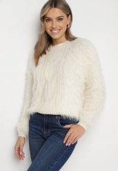 Jasnobeżowy Sweter z Długim Włosiem i Dodatkiem Wełny Merithina. Brązowe swetry nierozpinane damskie Born2be, uniwersalny, bez wzorów, z dzianiny, eleganckie, bez kołnierzyka, bez ramiączek. Za 69.99 zł.