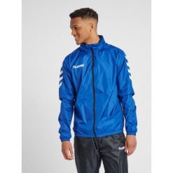 Kurtka ortalionowa sportowa dla dorosłych Hummel Core Spray Jacket. Niebieskie kurtki sportowe damskie Hummel, m, bez wzorów, z materiału, bez ramiączek, bez kaptura, do piłki ręcznej. Za 130.00 zł.
