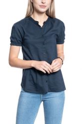 KOSZULA DAMSKA MUSTANG Elsa Basic Blouse BLUE NIGHTS 1009453 4085. Niebieskie koszule damskie Mustang, s, bez wzorów, z materiału, bez kołnierzyka, bez ramiączek. W wyprzedaży za 49.99 zł.