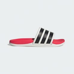 KLAPKI ADILETTE COMFORT 2.0. Białe klapki męskie Adidas, bez wzorów, z syntetyku, bez zapięcia. Za 199.00 zł.