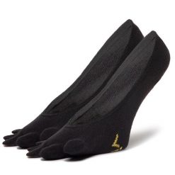 Stopki Vibram Fivefingers. Czarne skarpetki damskie Vibram Fivefingers, bez wzorów. Za 39.99 zł.