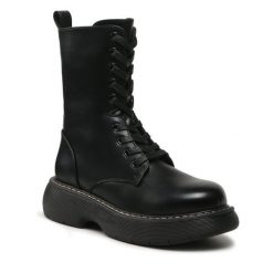 Trapery DeeZee. Czarne trapery damskie DeeZee, bez zapięcia. Za 229.99 zł.