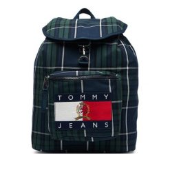 Plecak Tommy Jeans. Zielone plecaki męskie Tommy Jeans, bez wzorów, z jeansu, sportowe. Za 569.99 zł.