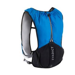 Plecak do biegania w terenie Kiprun Trail 5 l z bukłakiem 1 l. Czarne plecaki męskie KIPRUN, bez wzorów, z materiału, sportowe. Za 169.99 zł.