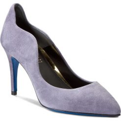 Szpilki LORIBLU - 8I OS7016 OC Denim. Niebieskie szpilki damskie Loriblu, bez wzorów, z denimu, bez obcasa, na obcasie, bez zapięcia. W wyprzedaży za 709.00 zł.