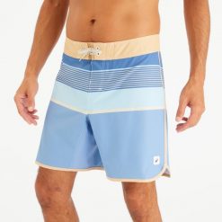 Spodenki surfingowe długie męskie Olaian 500 18" Marin. Niebieskie szorty męskie OLAIAN, bez wzorów, z elastanu, sportowe. Za 79.99 zł.
