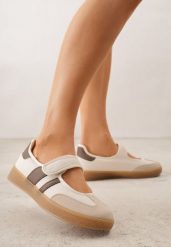 Beżowe Tenisówki w Stylu Balerinek z Zapięciem na Rzep Talwan. Brązowe balerinki damskie Born2be, bez wzorów, z jeansu, bez zapięcia. Za 89.99 zł.