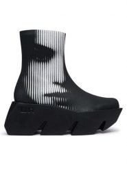 United Nude Botki Bull Canvas LO 11023510202 Czarny. Czarne botki damskie United Nude, bez wzorów, z materiału, bez obcasa, na koturnie, bez zapięcia. Za 1,189.00 zł.