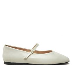 Baleriny Calvin Klein. Balerinki damskie Calvin Klein, bez wzorów, bez obcasa, bez zapięcia. Za 469.99 zł.