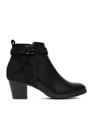 Clara Barson Botki CEO-RE23F506-1 Czarny. Czarne botki damskie Clara Barson, bez wzorów, z materiału, bez obcasa, na słupku, bez zapięcia. Za 139.99 zł.
