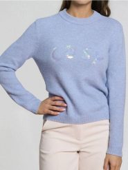Sweter z połyskującymi cekinami z domieszką wełny - błękitny. Niebieskie swetry nierozpinane damskie Sinsay, l, bez wzorów, z wełny, bez kołnierzyka, bez ramiączek. Za 49.99 zł.
