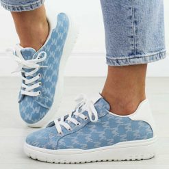 Niebieskie sportowe buty damskie McBraun 23362. Niebieskie obuwie sportowe damskie McBraun, na lato, bez wzorów, z tkaniny, bez zapięcia, na fitness i siłownię. Za 99.00 zł.