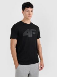 4F T-shirt regular z nadrukiem męski - czarny L. Czarne t-shirty męskie 4F, l, bez wzorów, bez kołnierzyka, bez ramiączek. Za 59.99 zł.