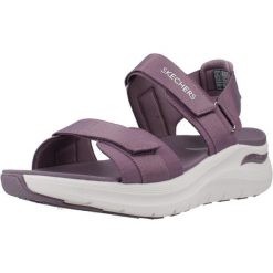 Sandały SKECHERS ARCH FIT 2.0 Fioletowy. Fioletowe sandały damskie Skechers, bez wzorów, z tkaniny, bez obcasa, bez zapięcia. Za 278.99 zł.