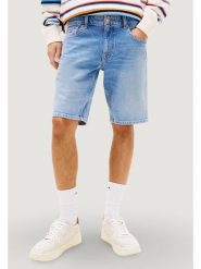 Tommy Jeans Szorty jeansowe Scanton DM0DM22981 Niebieski jasny Slim Fit. Niebieskie szorty męskie Tommy Jeans, bez wzorów, z bawełny. Za 289.99 zł.