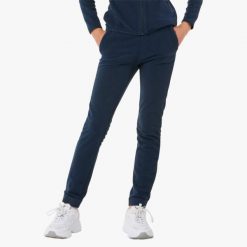 Spodnie Polarowe Junior Swedemount Geilo Fleece Pants II. Niebieskie spodnie sportowe damskie SWEDEMOUNT, na lato, bez wzorów, z polaru, sportowe, trekkingowe. W wyprzedaży za 71.99 zł.