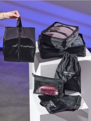 Organizery do walizki 7 pack - czarny. Czarne walizki damskie Sinsay, bez wzorów. W wyprzedaży za 27.99 zł.