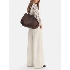 Torebka GINO ROSSI. Brązowe shopperki damskie Gino Rossi, bez wzorów, bez dodatków. Za 299.99 zł.