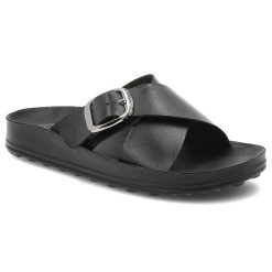 Czarne Klapki Filippo Stylowe Wsuwane Obuwie Damskie. Czarne klapki damskie Filippo, na lato, bez wzorów, z jeansu, eleganckie, bez obcasa, bez zapięcia. Za 99.99 zł.