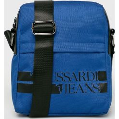Trussardi Jeans - Saszetka. Saszetki i nerki męskie TRUSSARDI JEANS, bez wzorów, z jeansu. W wyprzedaży za 239.90 zł.